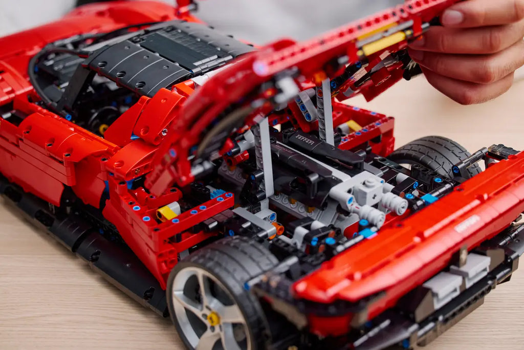 RB Ferrari Daytona SP3 (3788 pcs)