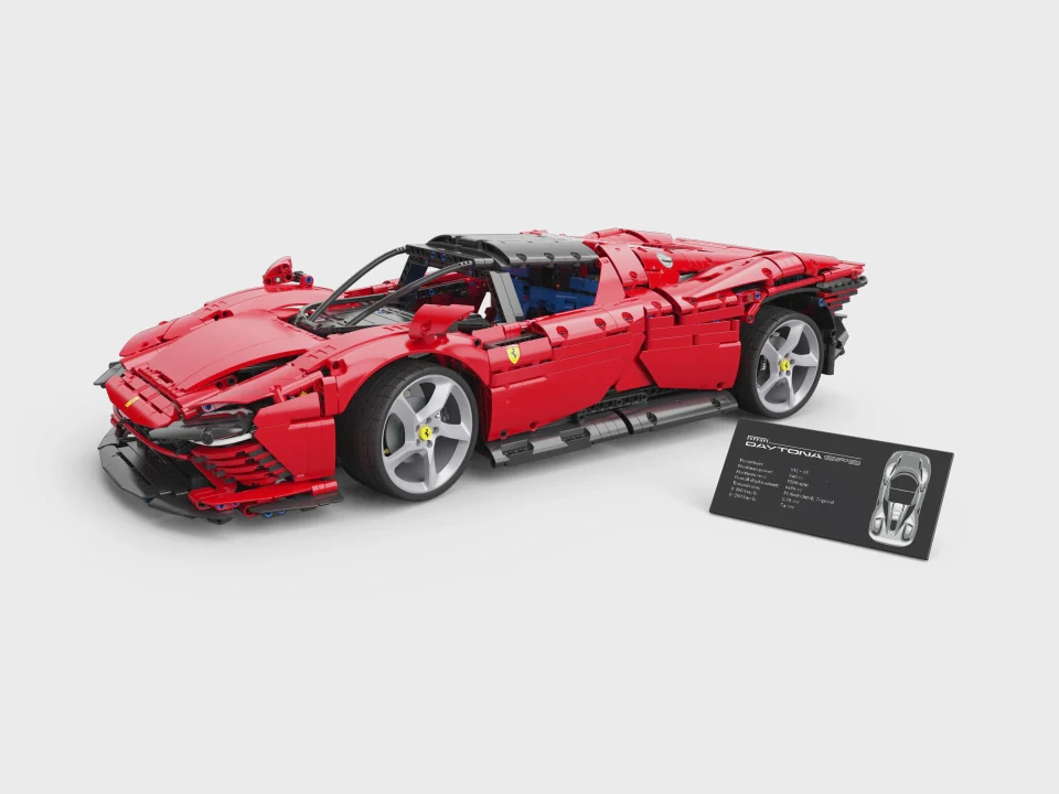 RB Ferrari Daytona SP3 (3788 pcs)